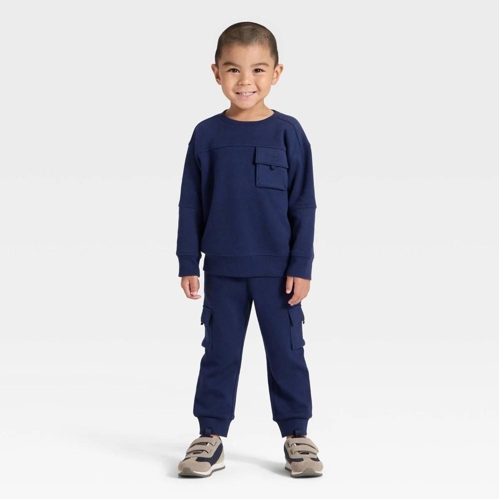 Cat & Jack Toddler Boys Pocket Crewneck Sweatshirt and Joggers Set Navy Blue 3T